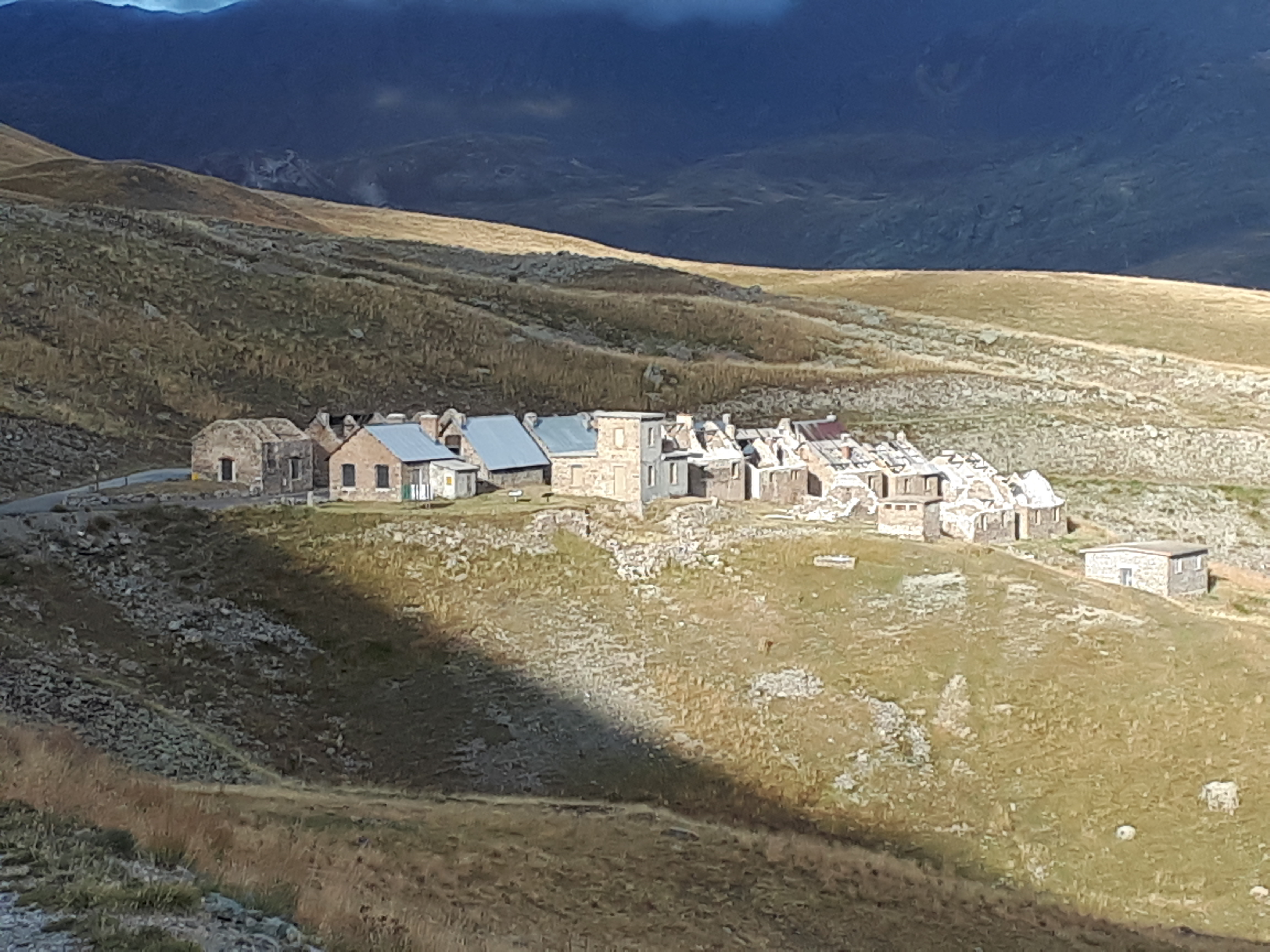Camp des fourches vue générale